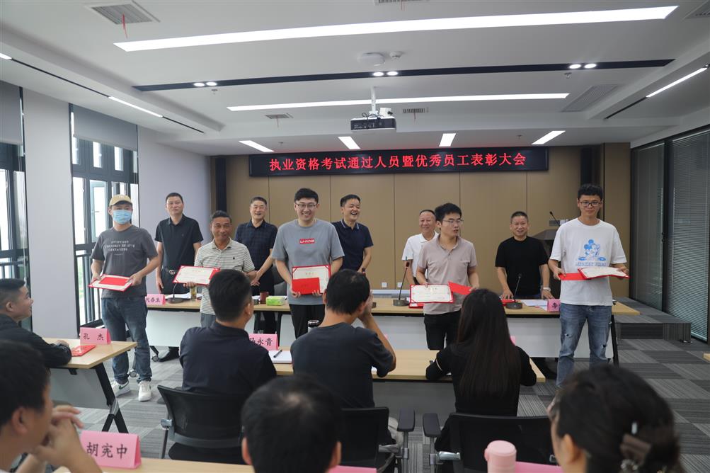 6M5A5220 6M5A5220.JPG