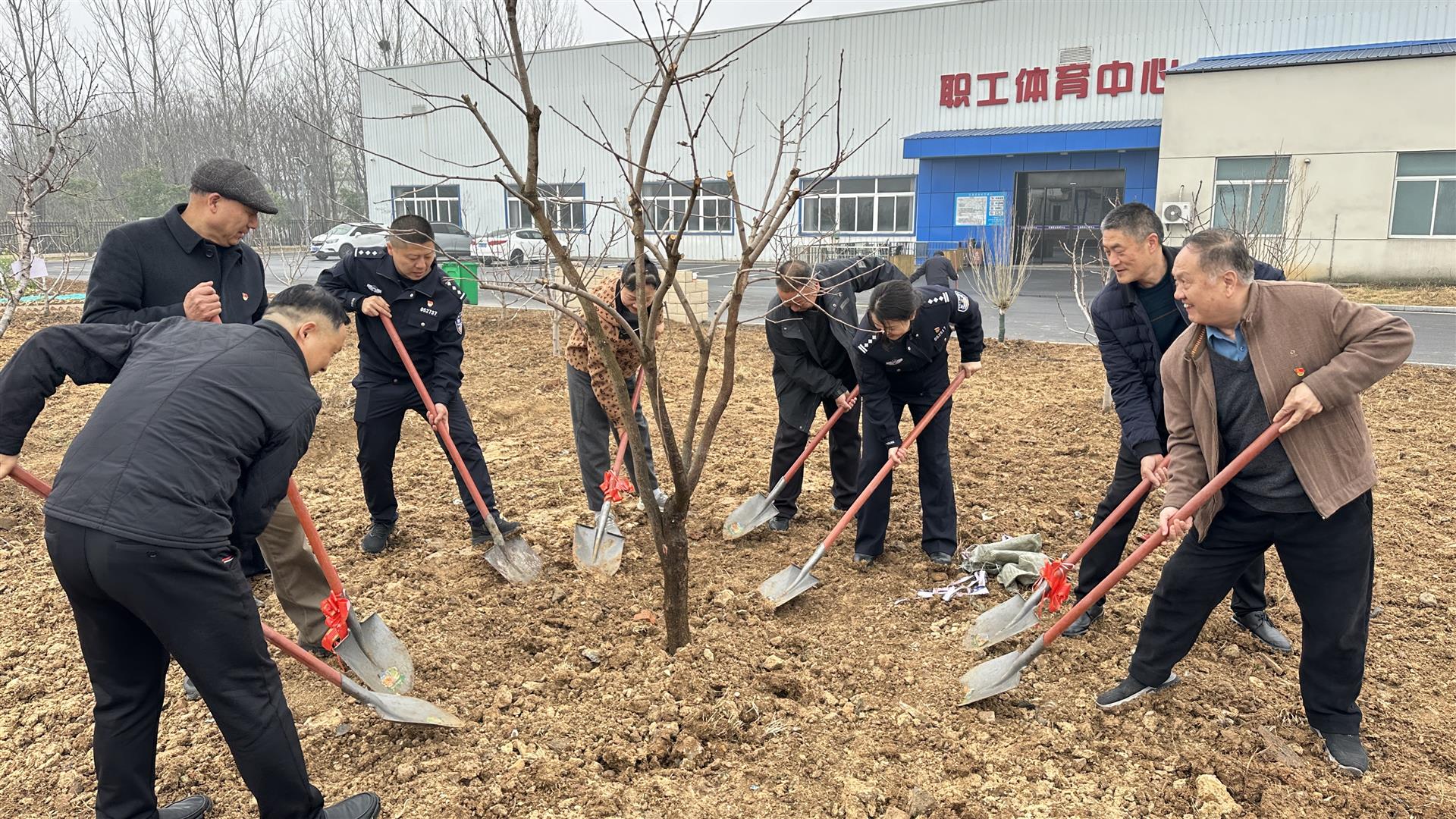 4b5e6aff7503c1767977e2b61df9927 4b5e6aff7503c1767977e2b61df9927.jpg